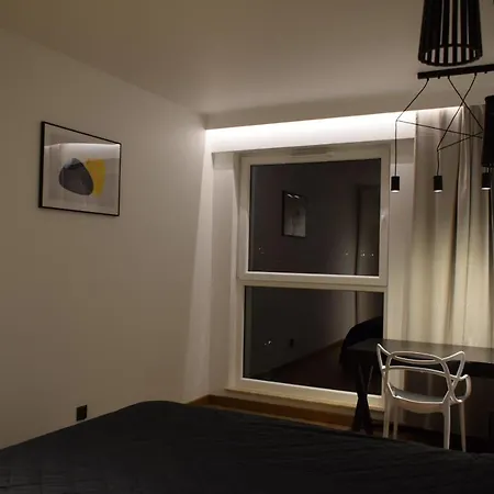 Uroczy Apartament Z Widokiem I Darmowym Parkingiem Posen Exterior foto