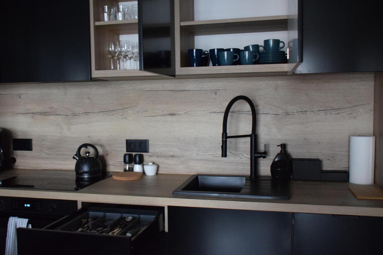 Apartment Uroczy Z Widokiem I Darmowym Parkingiem Poznan